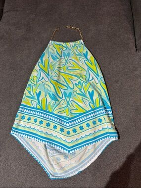 Women’s Blue & Yellow Patterned Handkerchief Hem Skirt- neck chain broken -S
